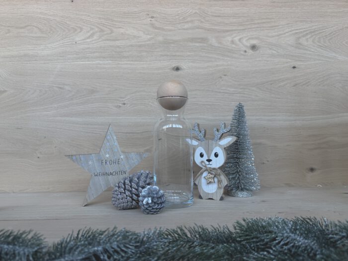 Karaffe mit Zirbenkugel